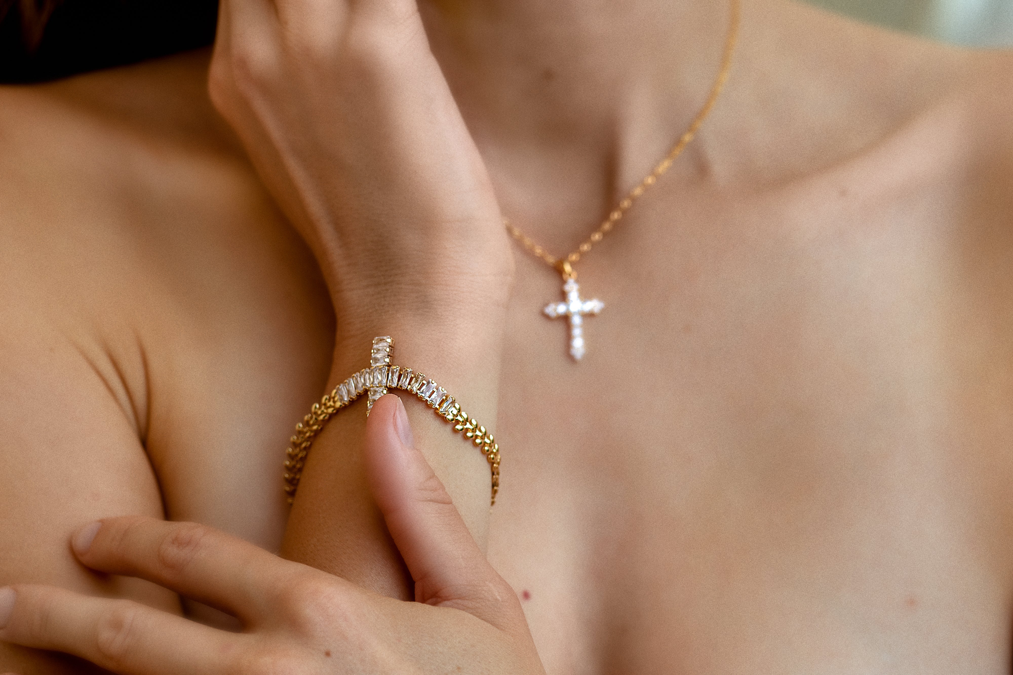 Gold Cross Bracelet with Zirconium Stone
