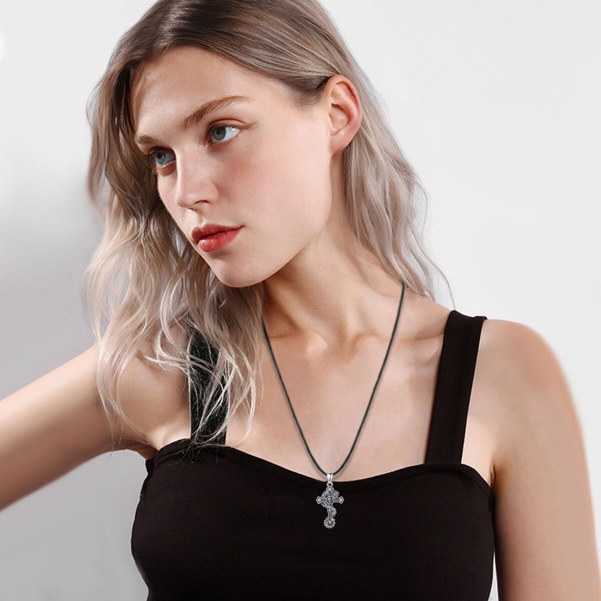 Silver Gothic Cross Pendant